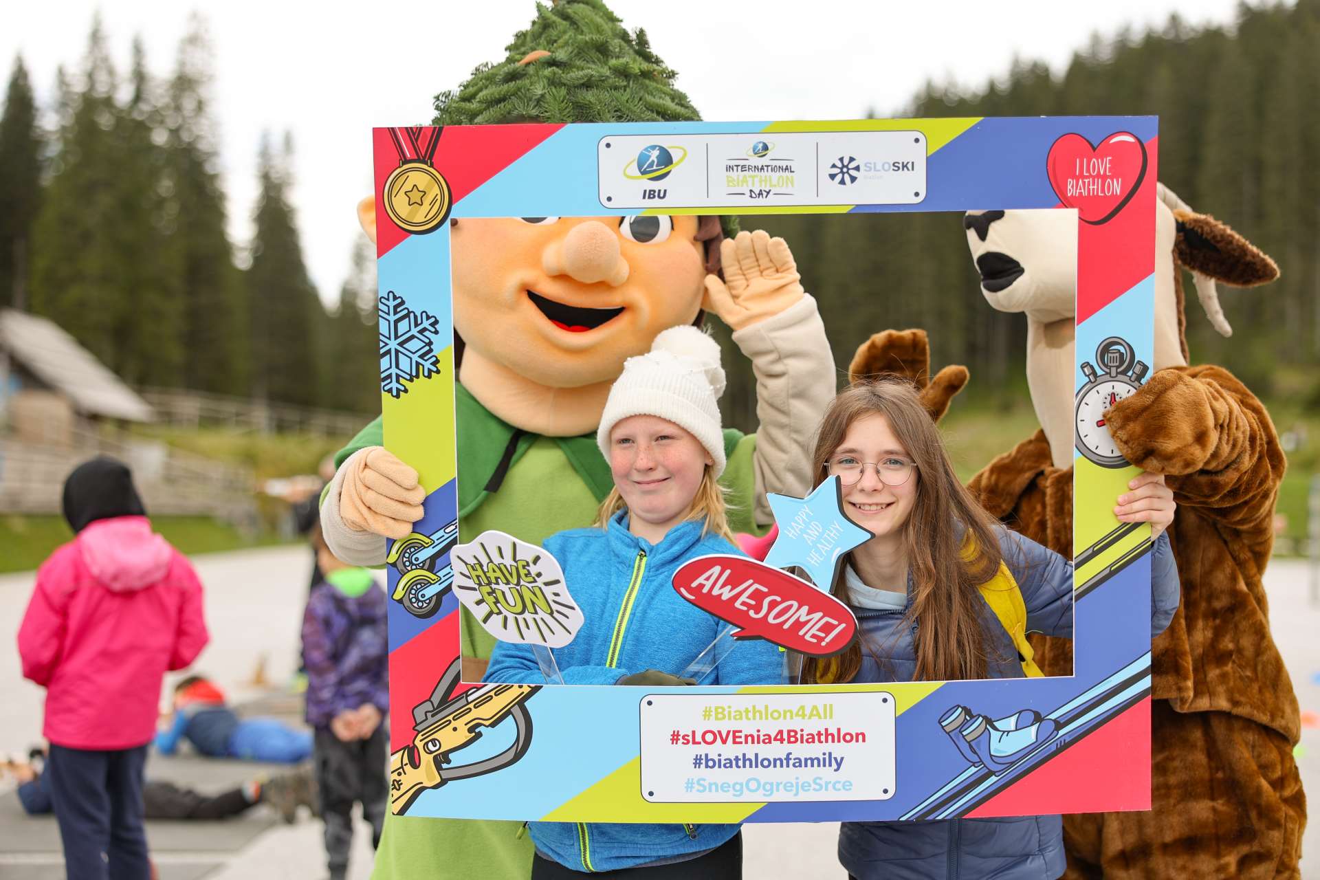 Biathlonfamilie feiert Internationalen Biathlon-Tag