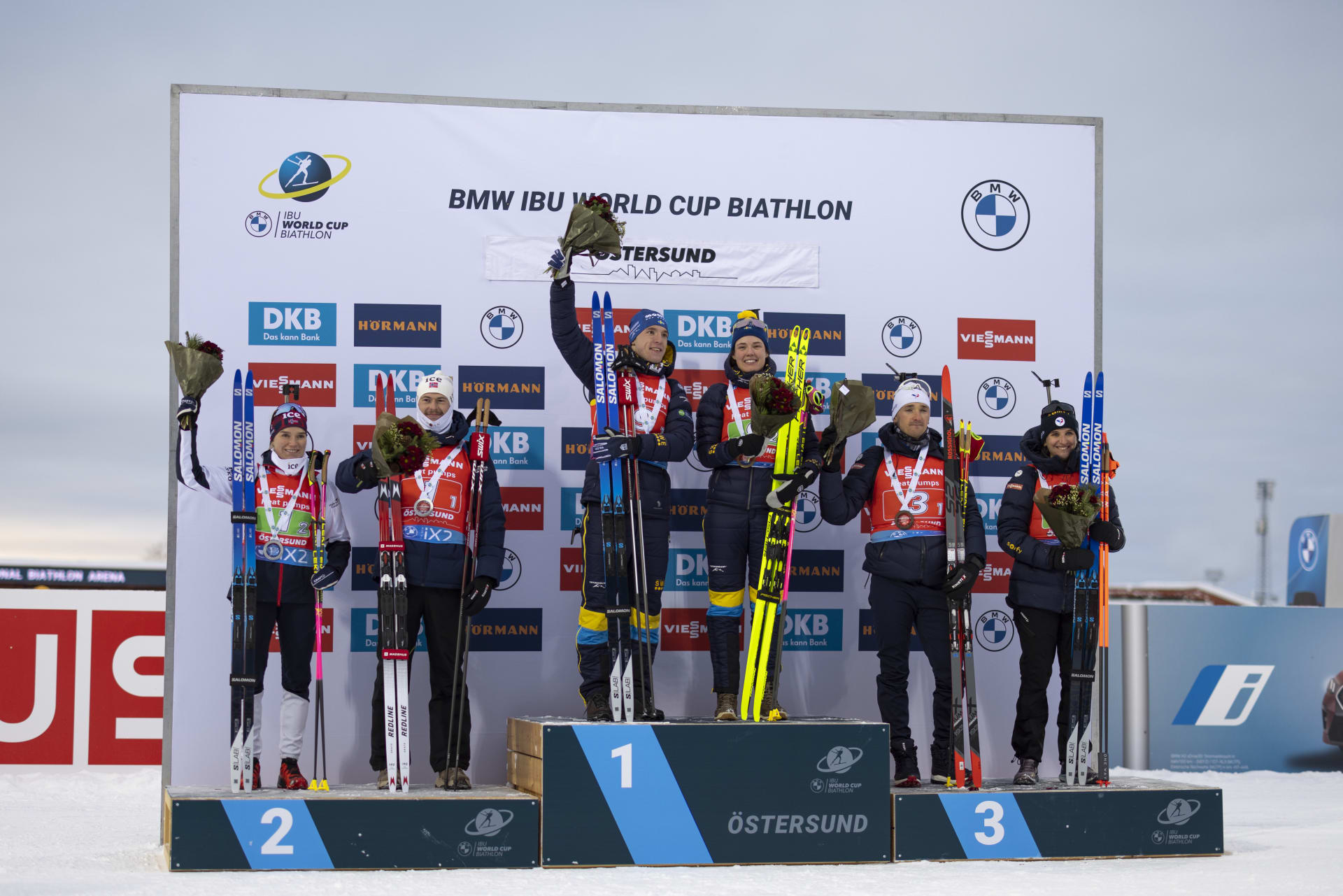 Sweden Opens Season with Single Mixed Relay Win
