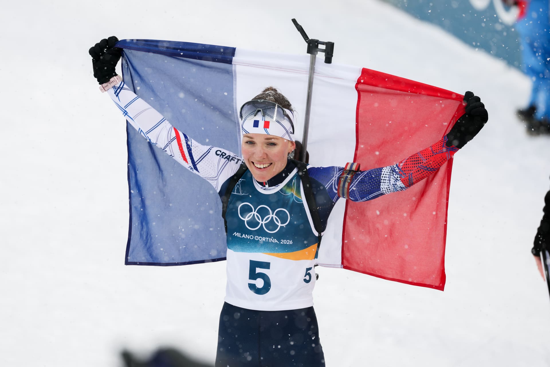 Oceane Michelon’s Skis to Milan/Cortina Mass Start Gold; France 1-2 with Julia Simon Taking Silver