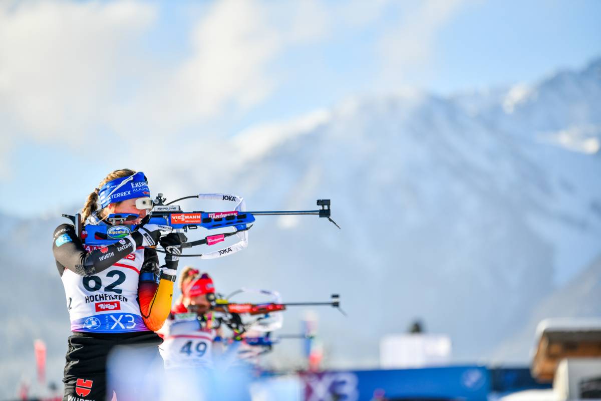 Preuss Bounces Back for Hochfilzen Sprint Win